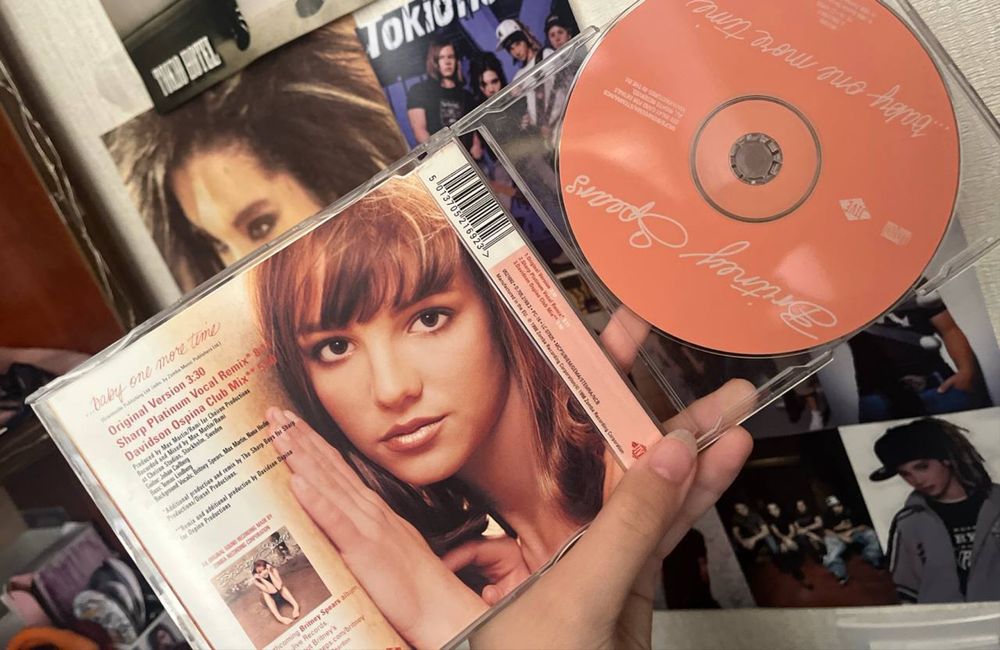 Оригинальный CD Britney Spears - baby one more time