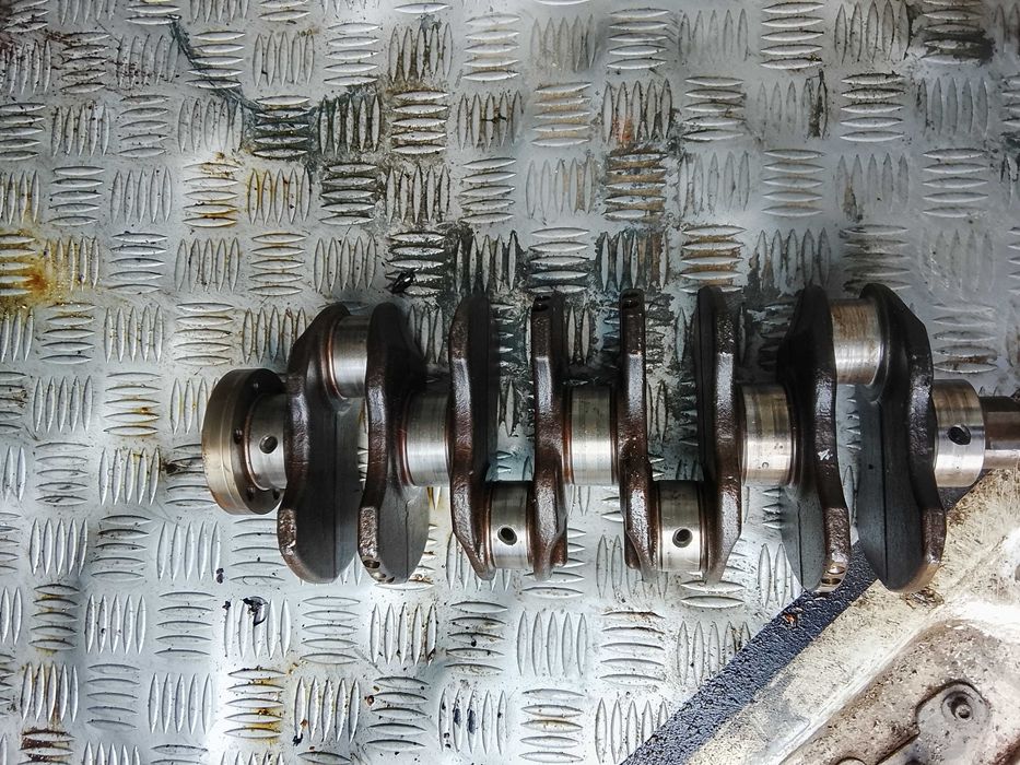 фият добло 1.4 16v 120кс колянов вал