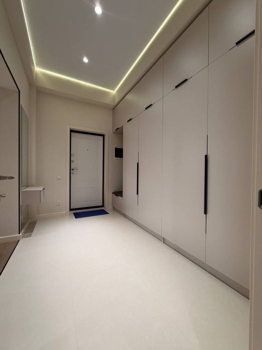 Срочно! 2/4/7 Ялангач ЖК Уют, ориентир 190 школа, 53м2 мебель техника