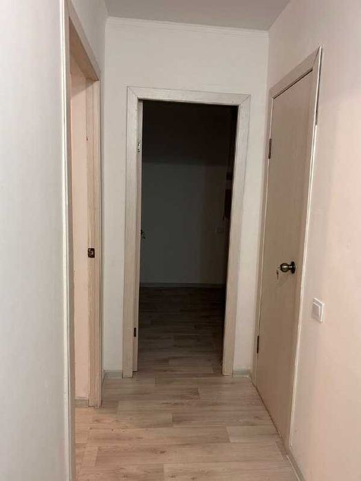 Продается 2-х комнатная квартира в районе КСК