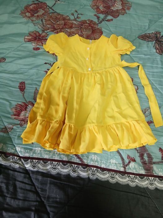 Продам детские платья