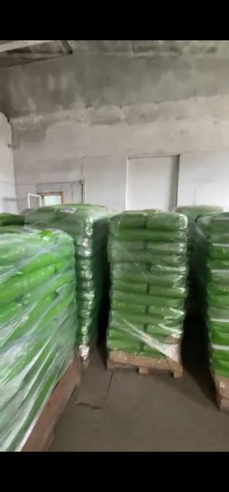 Продам китикет 15 кг