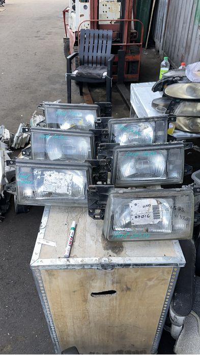 Фары на Ford Laser