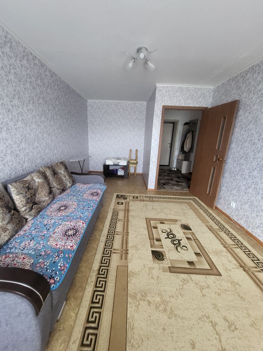 Продам 2 ух комн кв район Берекке