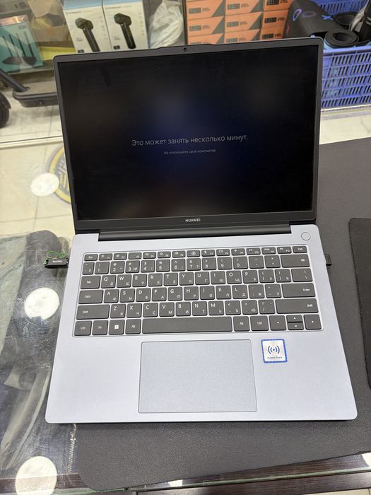 Huawei MateBook D14