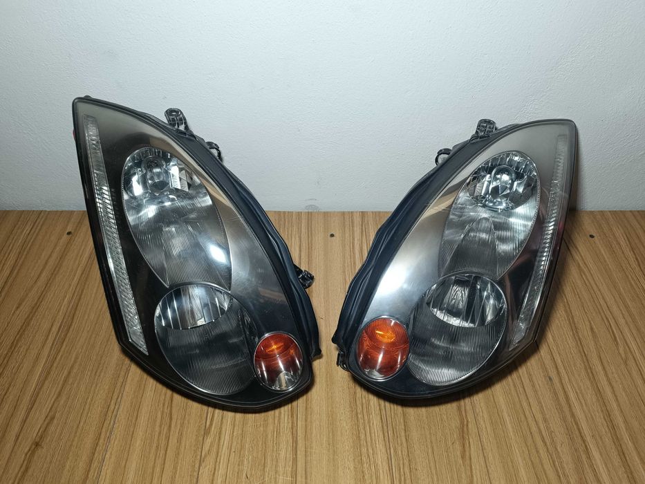 Фары передние Infiniti G35 Nissan Skyline V35 Coupe Купе XENON 01-07г