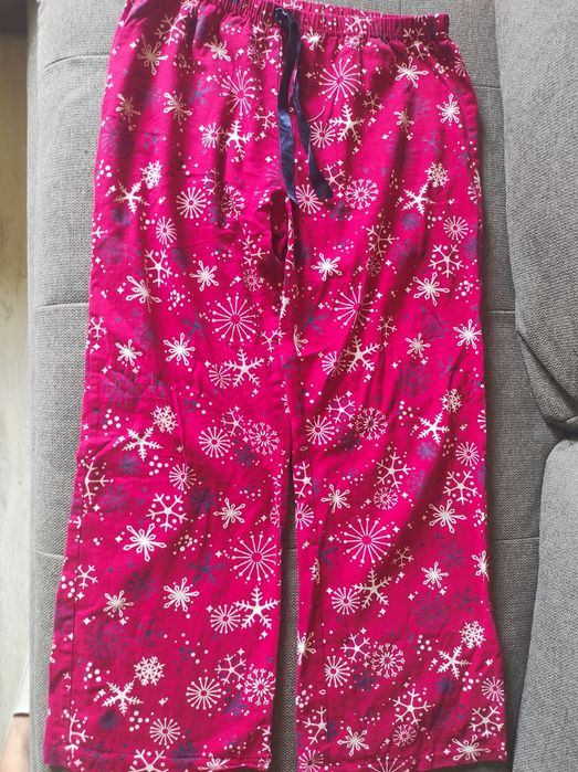 Дамска пижама размер М