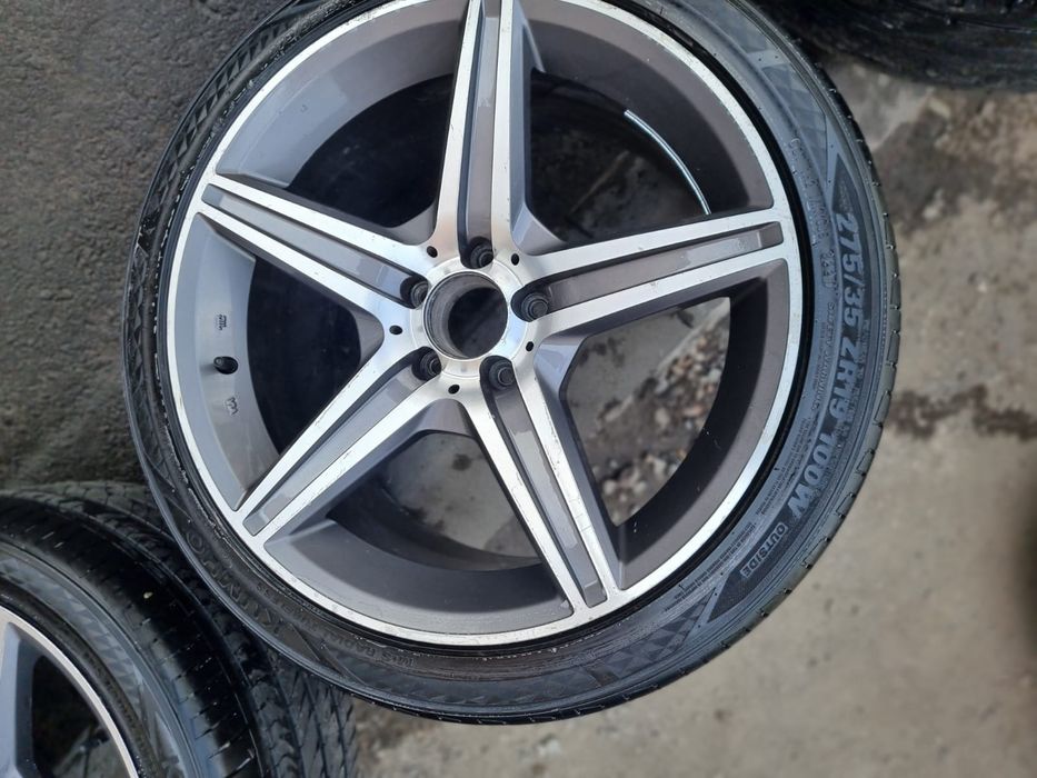 Оригинальные диски AMG с резинами