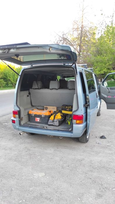 Продаётся автомобиль VOLKSWAGEN