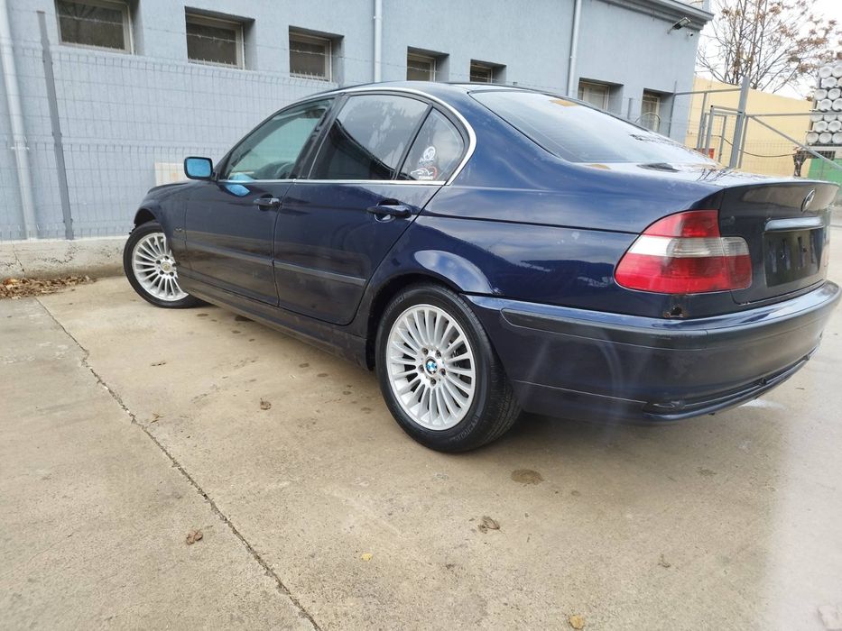 BMW E46 330d 2001г