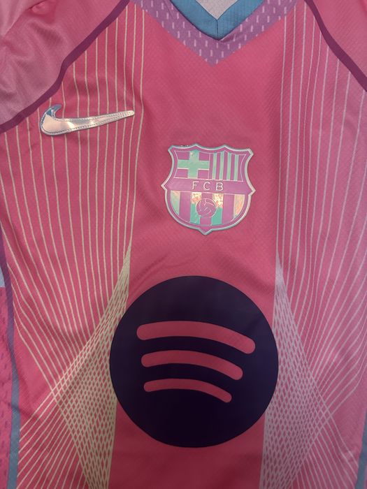 tricou si pantaloni scurti barcelona roz