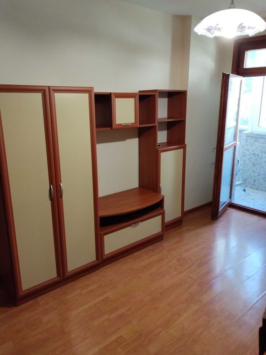 Дава се под наем Двустаен апартамент в Стара Загора, Център - 70 кв.м за 306 € - Снимка #2