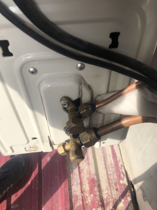 Remont  kondetsoner xolodinik katyol remont zaprafka chiska  R32 R410