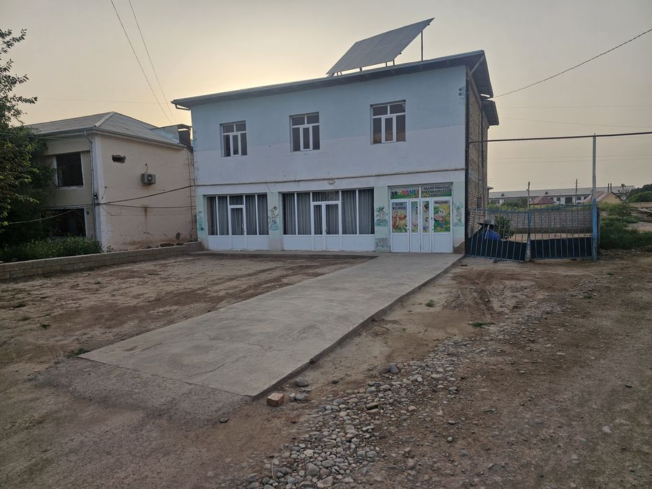 2 каватли бино сотилади пишган гиштдан курилган мулжал электросет