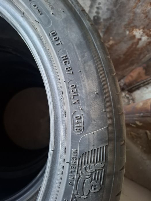 Michelin Pilot Sport 4  245 45 18 XL