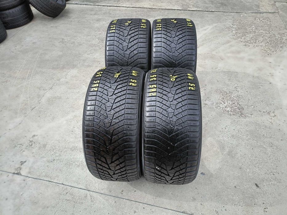 Set 4 anvelope de iarna 285 35 21 cu 325 30 21 yokohama profil 7,5 mm