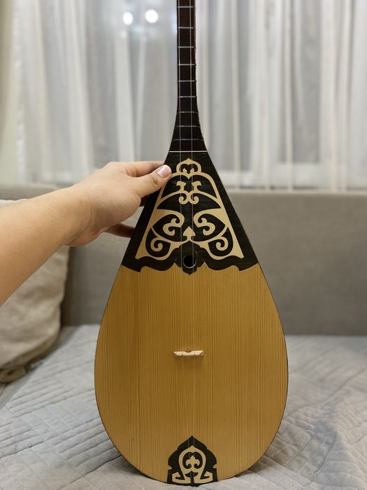 Сапалы мықты Домбыра