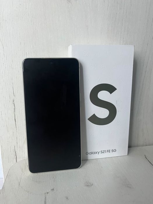 Samsung s21fe 128/8 в идеале