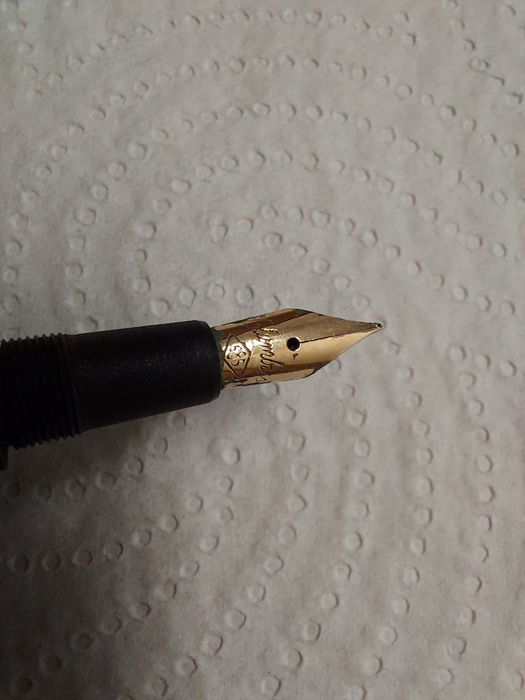 Stilou de colectie Columbus 70 penita aur 14k