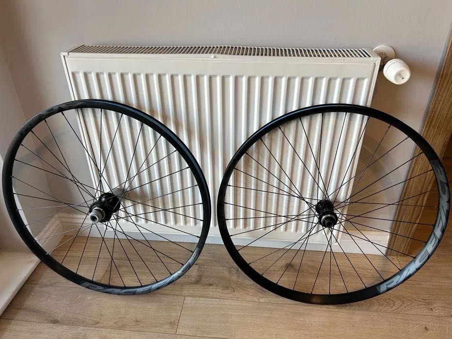 Vand set roti mountain bike RaceFace Aeffect R 30 noi