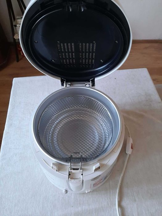 Фритюрник Tefal Maxi Fry