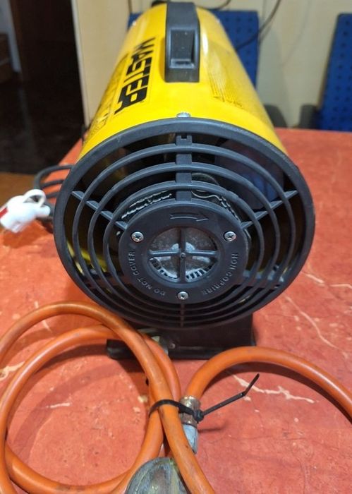 Generator industrial aer cald