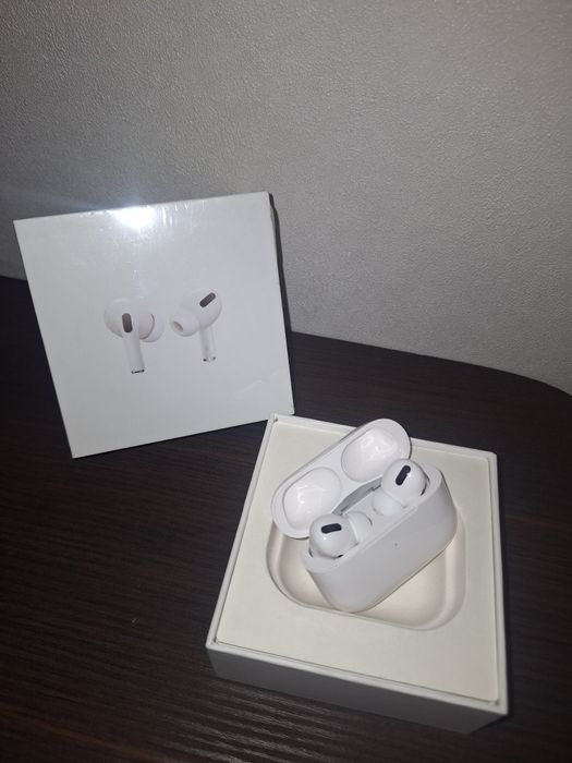 AirPods Pro (шумоподавление)