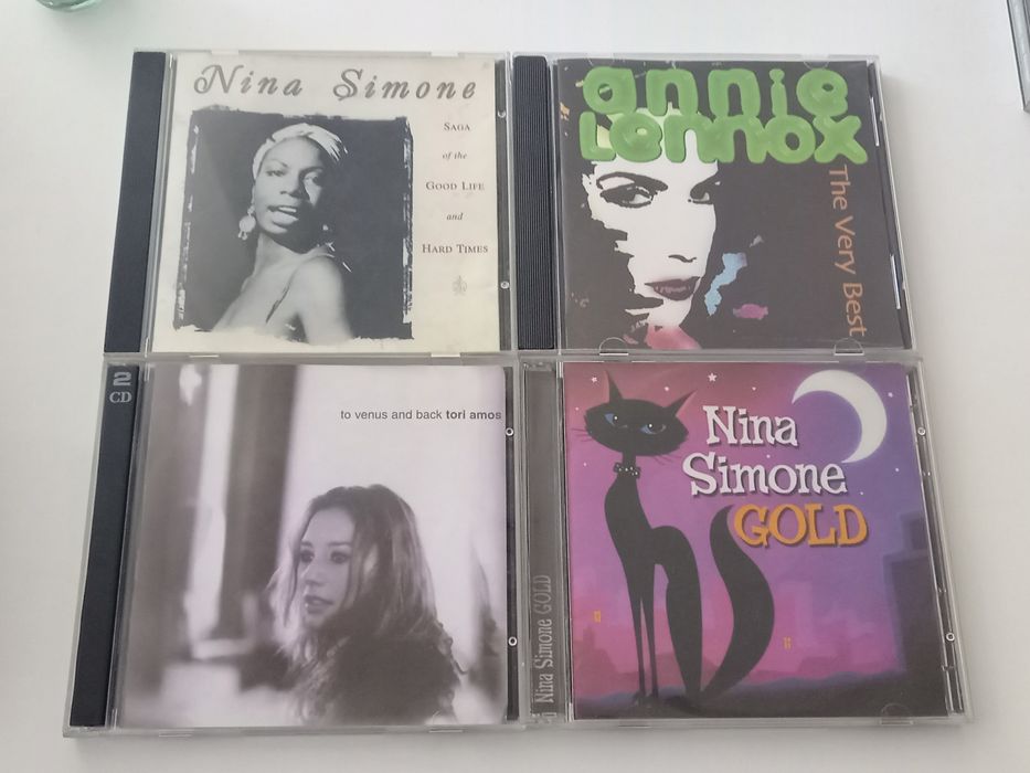 Неофициални дискове с музика