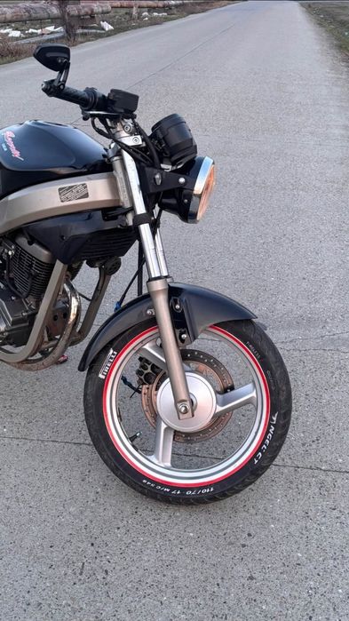 Vand Motor Daelim RoadWin 125cc