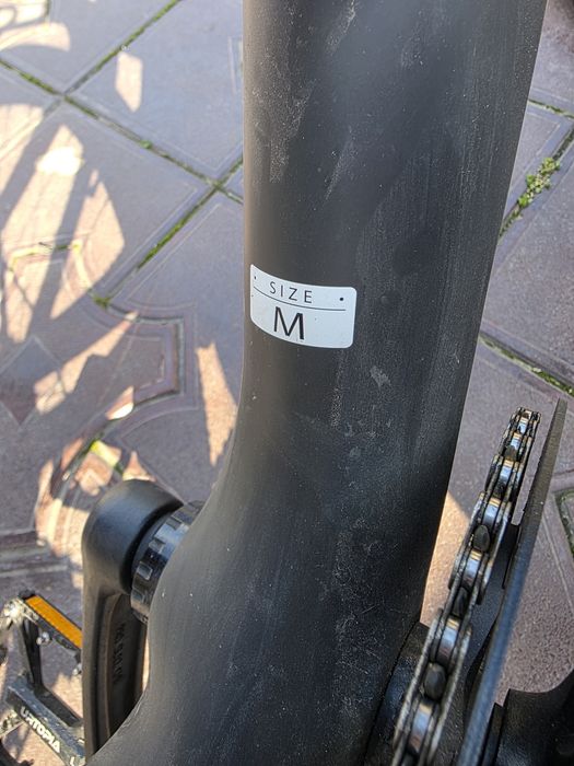 Vând bicicletă carbon 1 pro