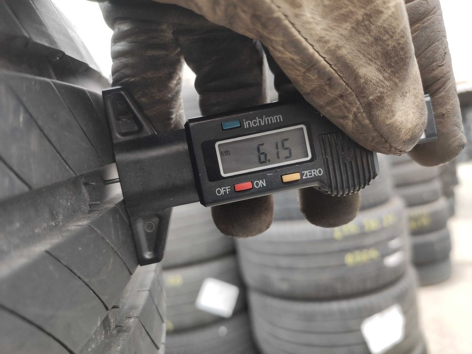 2бр Летни гуми 215 65 17 - Michelin - DOT 2024