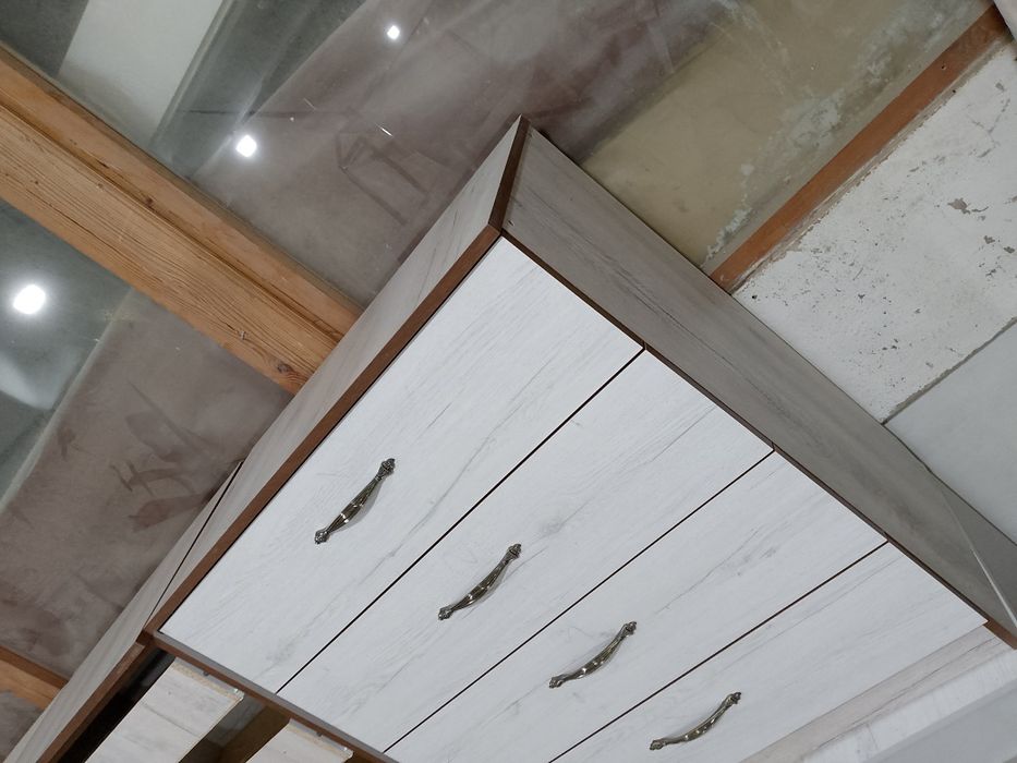 Продам новые комоды...