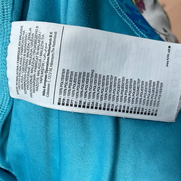 Дамска тениска NIKE | S