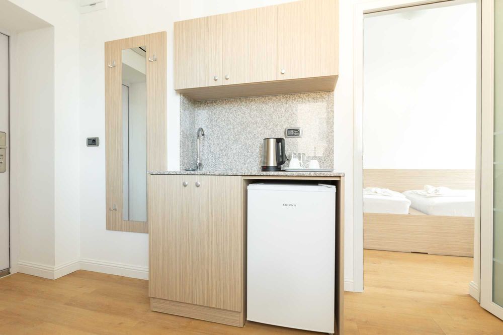 Дава се под наем Хотел в София, Банишора - 24 кв.м за 397.8 € - Снимка #11