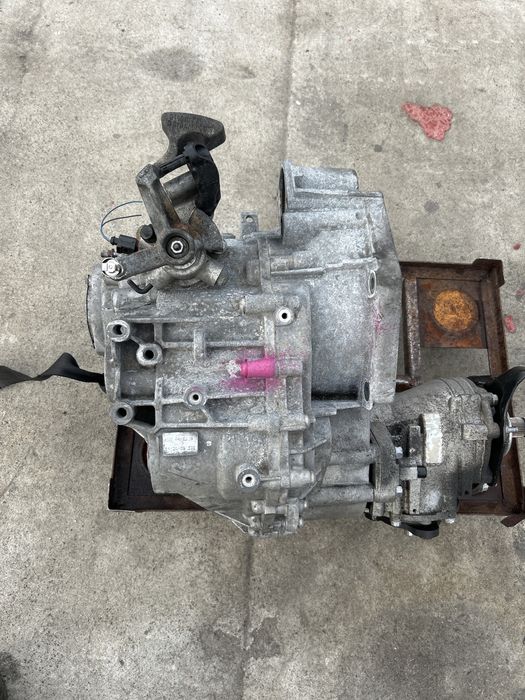 Cutie viteza man.4x4 vw tiguan 2.0 tdi cod cutie KUG