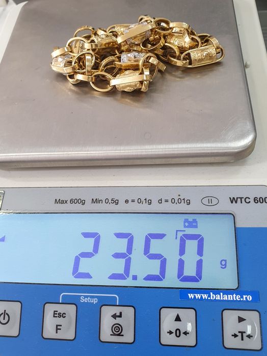 Lanț bărbătesc model Versace din aur galben și alb de 14K – 23,50 g