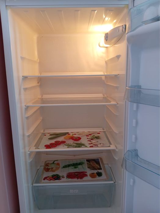Продам холодильник в отличном состоянии
