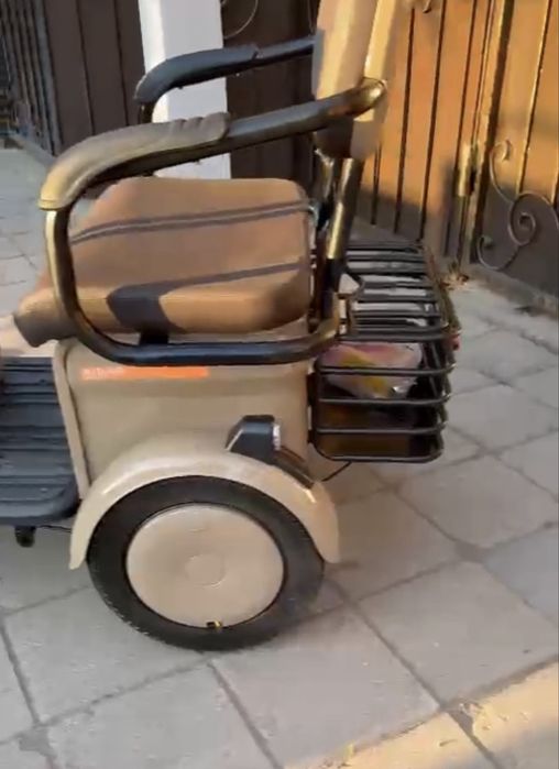 трицикл электрический