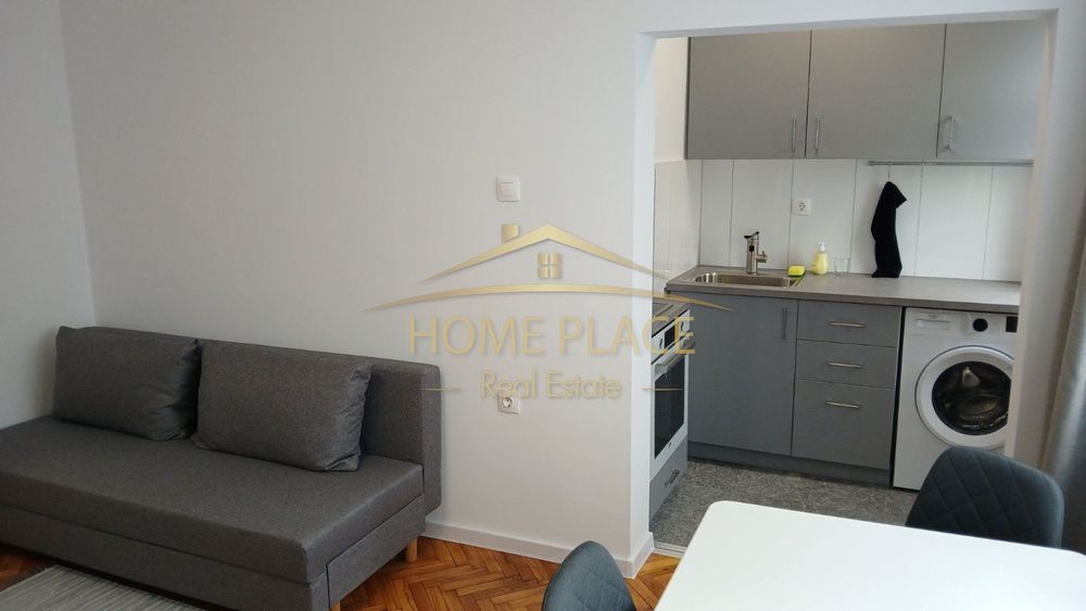 Дава се под наем Двустаен апартамент в Варна, Зимно кино Тракия - 55 кв.м за 387.6 € - Снимка #1