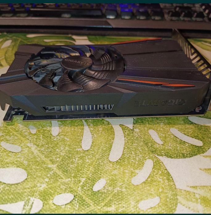 Gtx 1050 ti 4 go видеокарта