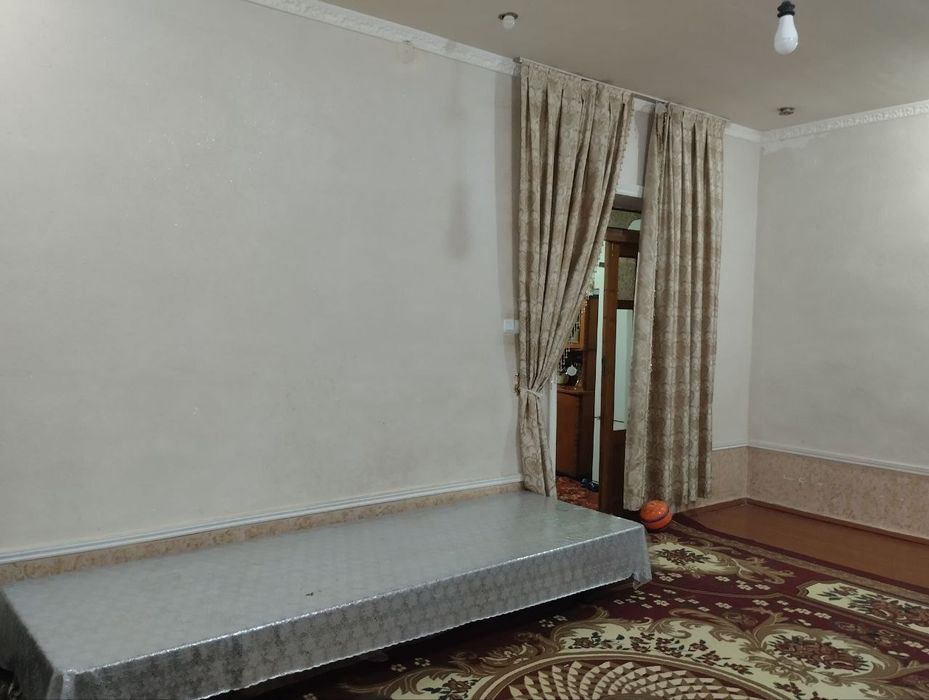 Продаётся в Кагане За Мостом Дом