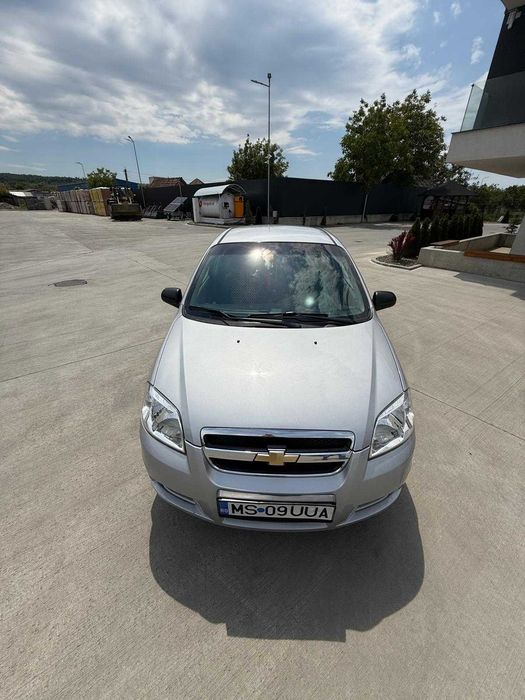 Chevrolet AVEO Sedan 2010