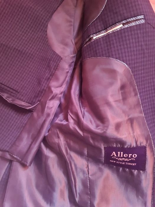 Продам 2тройки.почти новые