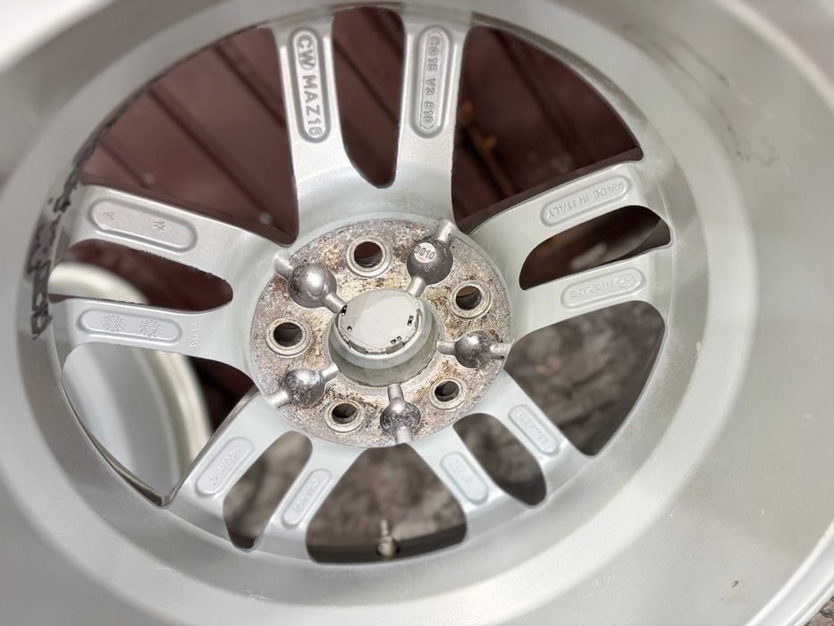 vand jante mazda originale r16 cu senzori 1300lei
