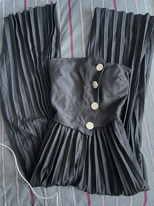 Дамски черни гащеризон солей и с пера