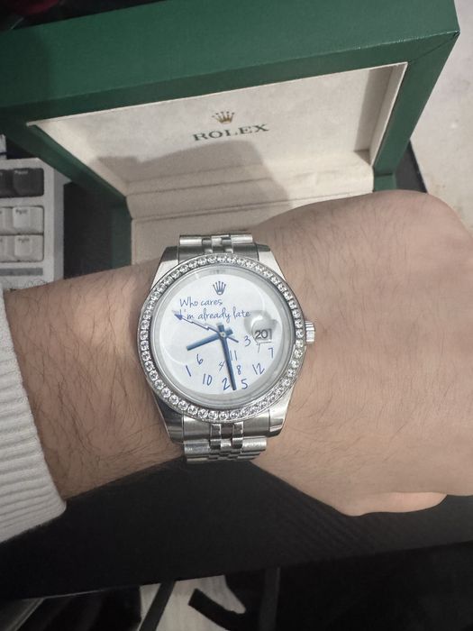 Ceas “who cares I’m allready late”