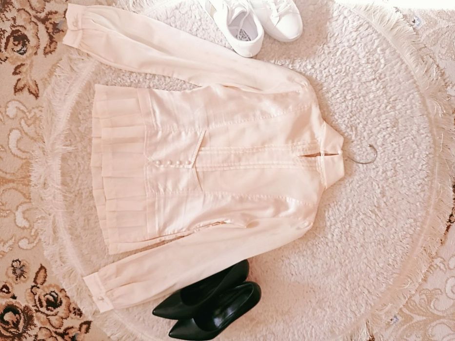 Срочно! Блузки шифоновые 44/46 разм. Распродажа!