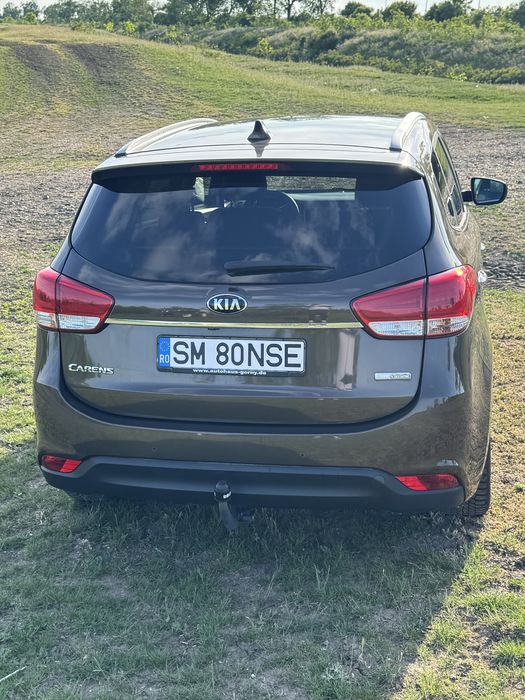 KIA Carens 2016 — imagine 2