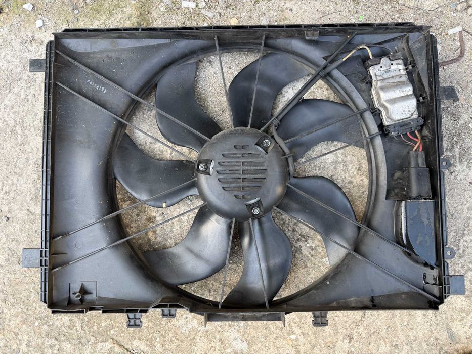 Охлаждаща перка Mercedes W204