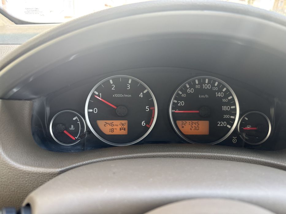 Vand/Schimb Nissan Pathfinder